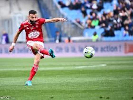 Image de l'article :Ligue 1 - Stade Brestois - PSG : le SB29 ne digère pas le carton rouge oublié pour Kylian Mbappé