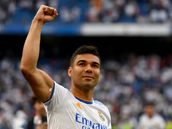 Article image:Casemiro considering Manchester United offer as his salary will double – report
