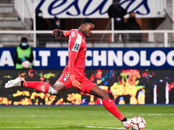 Image de l'article :Angers : le SCO réalise un gros coup en signant un joueur de Ligue 2