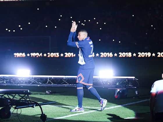 Image de l'article :PSG : la superbe ovation du Parc pour Mbappé (vidéo)