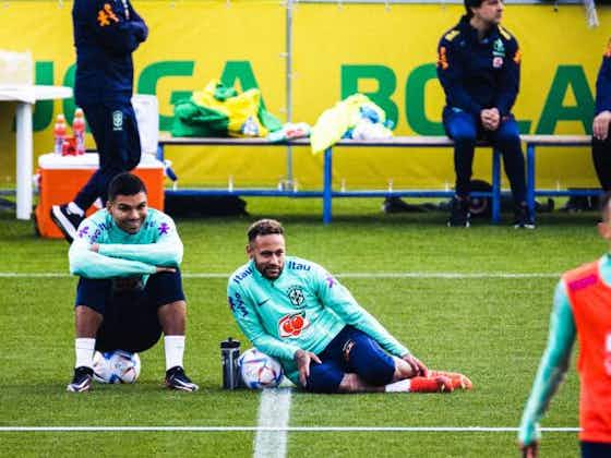 Image de l'article :PSG : Neymar réagit au but sensationnel de Casemiro avec le Brésil