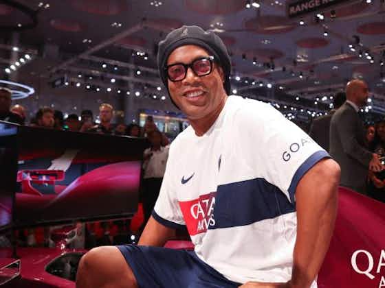 Image de l'article :Ballon d’Or : Ronaldinho souhaite voir Mbappé le gagner à Paris
