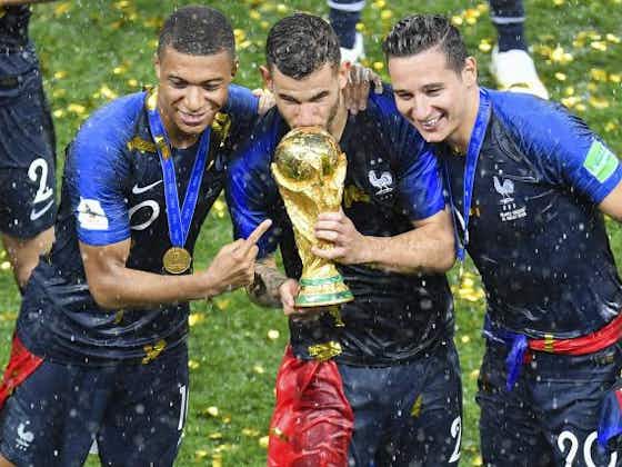 Image de l'article :La FIFA réfléchirait à l'unification du trophée de la Coupe du Monde chez les hommes et les femmes