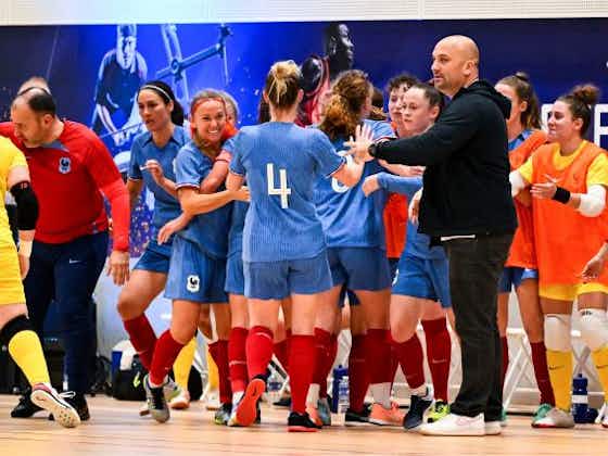 Image de l'article :L’Équipe de France Féminine de Futsal s’offre une victoire record face à la Serbie