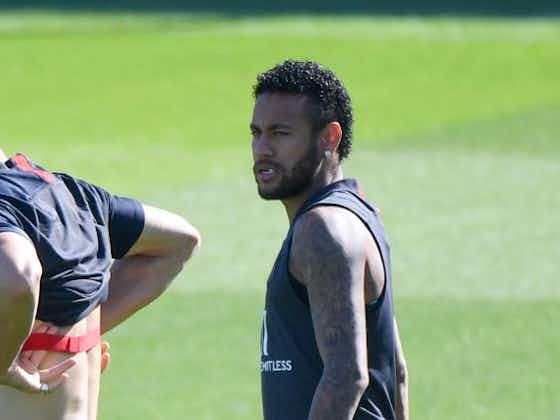 Image de l'article :PSG : Neymar aurait frappé un Titi avant son départ