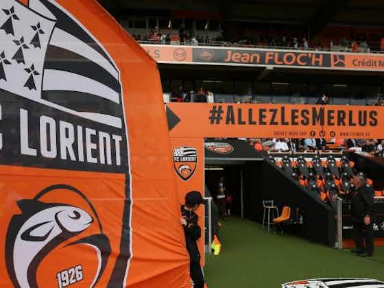 Image de l'article :FC Lorient : un défenseur central est très proche de signer