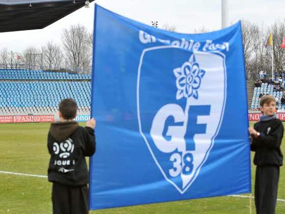 Image de l'article :Grenoble : prêté l'été dernier, un milieu de terrain retourne dans son club (off)