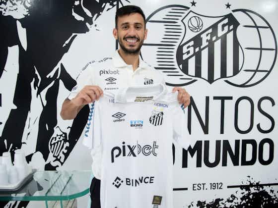 Imagem do artigo:Santos FC renova contrato com volante Camacho até o fim de 2023