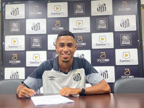 Imagem do artigo:Felipe Laurindo e Bernardo assinam renovação de contrato com o Santos FC