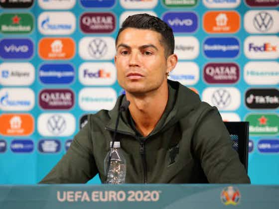 Imagem do artigo:Com Cristiano Ronaldo, atitude pode custar caro a jogadores na Eurocopa