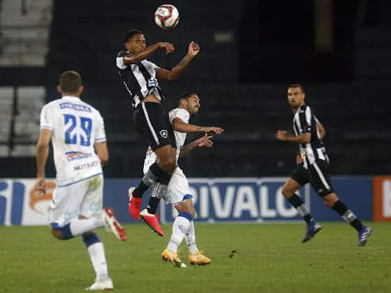 Imagem do artigo:Botafogo quer adquirir 50% dos direitos de Lucas Mezenga; veja