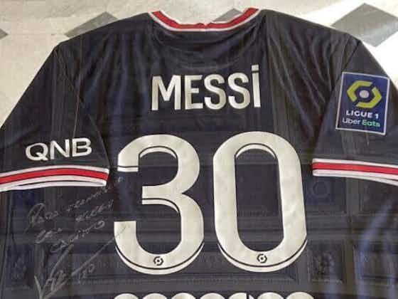 Imagem do artigo:Papa Francisco emoldura camisa autografada por Messi no museu do Vaticano