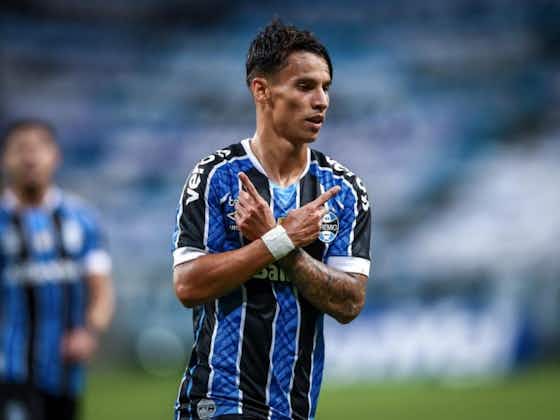 Imagem do artigo:Empresários travam renovação de Ferreira com o Grêmio após contato do Flamengo, diz jornalista