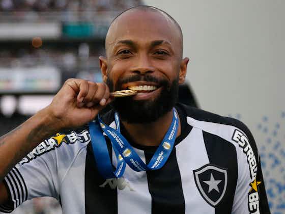 Imagem do artigo:Botafogo encaminha saída de Chay para o Bahia