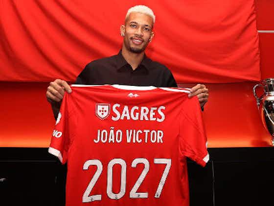 Imagem do artigo:João Victor, do Benfica e ex-Corinthians, está perto de definir seu futuro