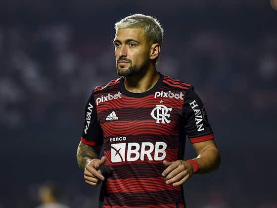 Imagem do artigo:Flamengo vai notificar comentarista que incentivou violência contra Arrascaeta