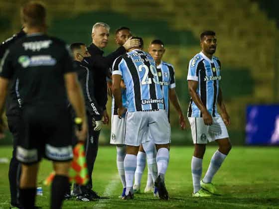 Imagem do artigo:Diego Souza revive polêmica por passagem de Tiago Nunes no Grêmio