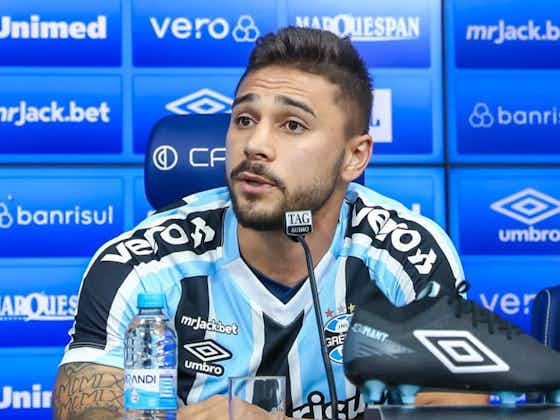 Imagem do artigo:João Pedro abre o jogo sobre suas características ao ser apresentado no Grêmio