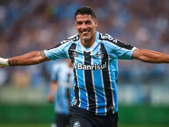 Imagem do artigo:Suárez encanta no Grêmio e bate marca incrível entre todos os jogadores da série A