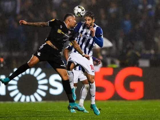 Article image:Ten-man Casa Pia hold out against Porto
