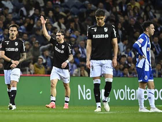 Article image:Pepe sees red as Vitória de Guimarães beat Porto 2-1 at Estádio do Dragão