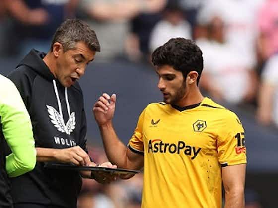 Article image:“We’ve always had a good relationship” – Gonçalo Guedes speaks on Wolves boss Lage, omission from Portugal squad and the difference between Portuguese and English fans