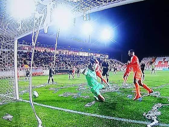 Imagen del artículo:«Una vergüenza», «Nunca visto»: En Chile y el mundo reaccionan al gol fantasma de Cobreloa ante Wanderers