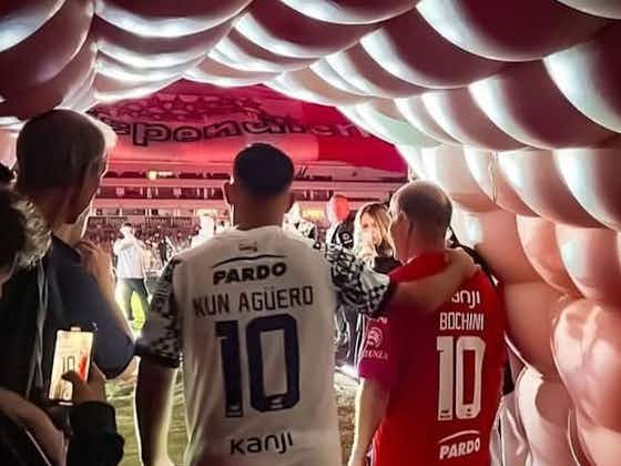Imagen del artículo:Independiente celebró la Noche del Rey: la presencia del Kun, Bochini y Leo Díaz ¡mirá!