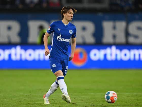 Artikelbild:Bundesliga-Konkurrenz bei Ko Itakura – Schalke gerät beim Japaner unter Druck