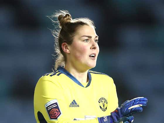 Article image:Mary Earps signs new deal at Manchester United Women