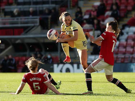 Article image:#FAWSL: Arsenal Women stay top with win at Manchester United