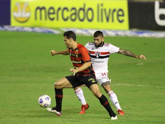 Imagem do artigo:Dois pontos do Z-4, São Paulo reencontra Hernanes no duelo de desesperados