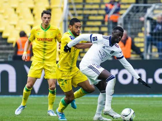 Image de l'article :Nantes renversant, Brest et Nice s’en sortent bien, Metz s'enfonce encore… les résultats des matchs de 15h