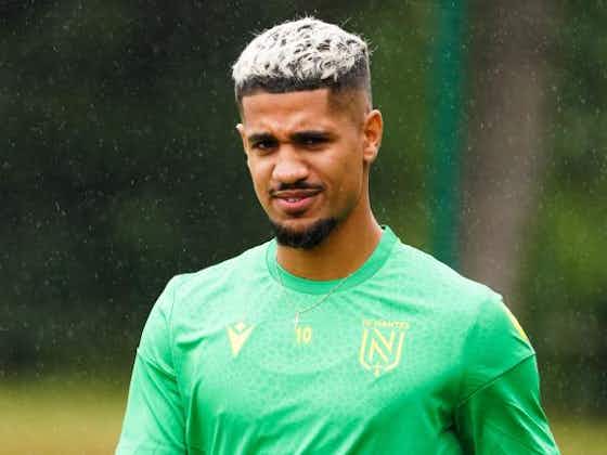 Image de l'article :FC Nantes – LOSC : Blas annoncé titulaire, Mostafa Mohamed encore remplaçant ?