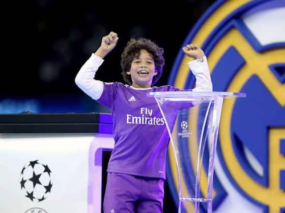 Image de l'article :Real Madrid : un « mini Haaland » pousse chez les Merengue grâce à Marcelo
