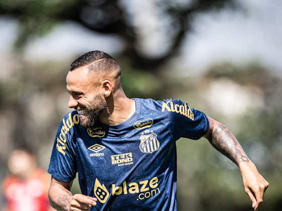 Imagem do artigo:Guilherme é o líder da equipe do Santos em número de gols e assistências