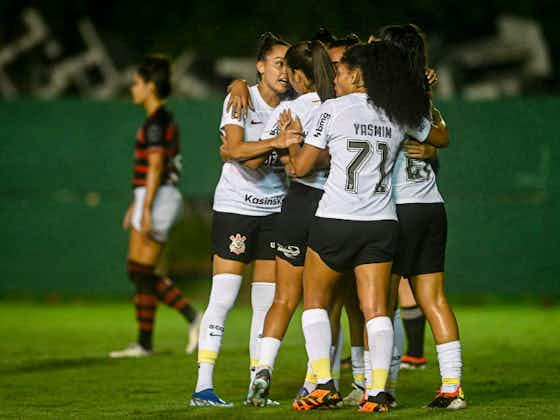 Imagem do artigo:Corinthians vence Flamengo de virada e segue 100% no Brasileiro feminino