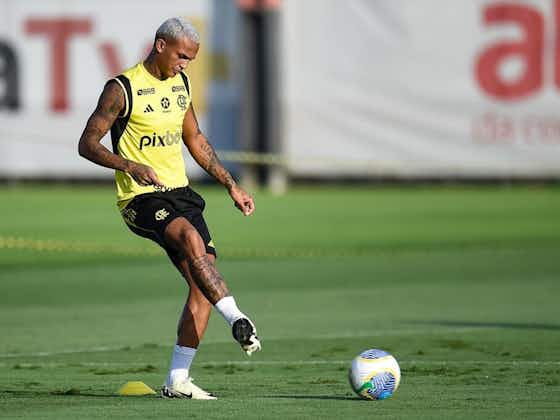 Imagem do artigo:Flamengo deve ter retorno do lateral direito Wesley contra o São Paulo