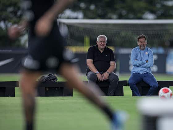 Imagem do artigo:Augusto Melo reavalia decisão e Rubão ganha respiro como diretor do Corinthians