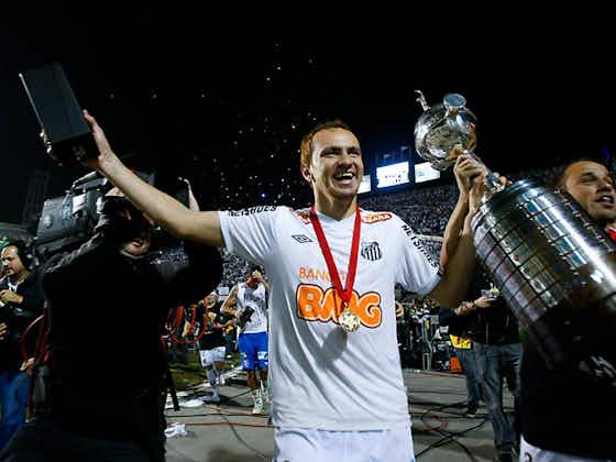 Imagem do artigo:Ex-Santos e Palmeiras, Zé Love acerta com time paranaense