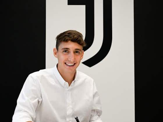 Imagem do artigo:Juventus anuncia a contratação de Andrea Cambiaso