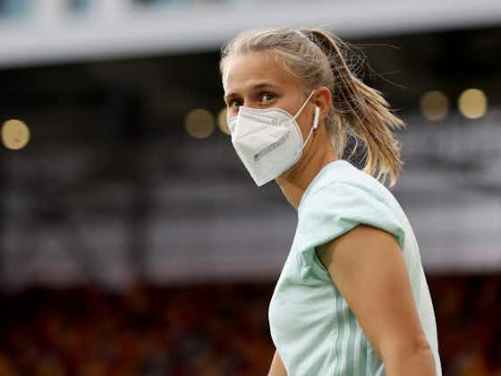 Imagem do artigo:Alemã Klara Bühl testa positivo para covid-19 e está fora da semifinal da Euro feminina