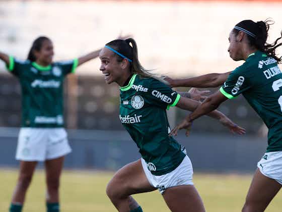 Imagem do artigo:Decisiva, Letícia festeja virada do Palmeiras para cima do Grêmio no Brasileirão feminino