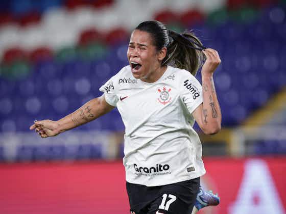 Imagem do artigo:Corinthians bate Inter nos pênaltis e enfrenta o Palmeiras na final da Libertadores feminina