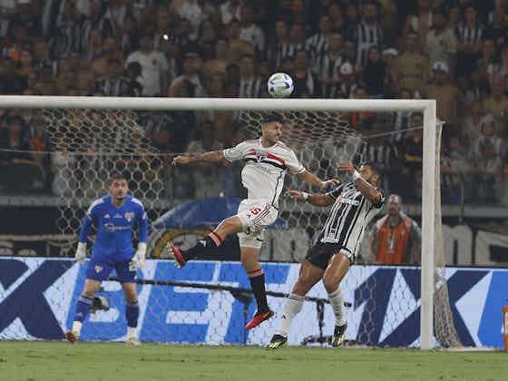Imagem do artigo:Apesar da derrota, Beraldo foi destaque do São Paulo contra o Atlético-MG