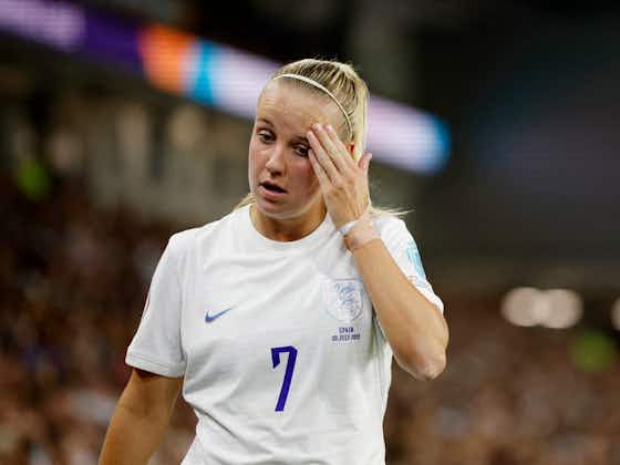 Article image:England boss Sarina Wiegman expects Beth Mead to miss the World Cup