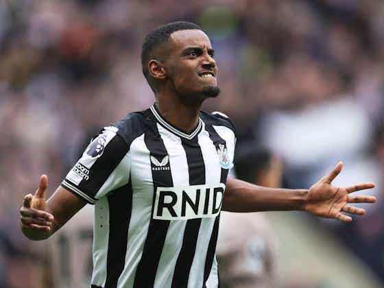 Article image:FPL Gameweek 35: Alexander Isak, Justin Kluivert and five transfer tips for players to sign this week