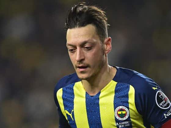 Image de l'article :Turquie : Mesut Özil viré de l’équipe première de Fenerbahçe !