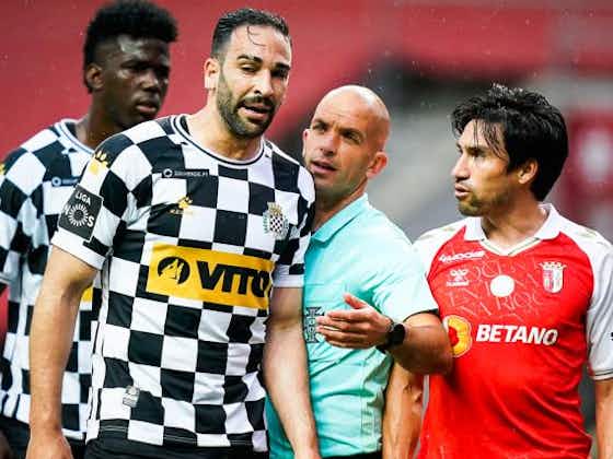 Image de l'article :Boavista : en conflit avec Adil Rami, le club portugais interdit de recrutement ! 