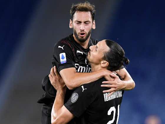 Image de l'article :Inter Milan : Calhanoglu lâche ses piques sur Milan et vise Ibrahimovic